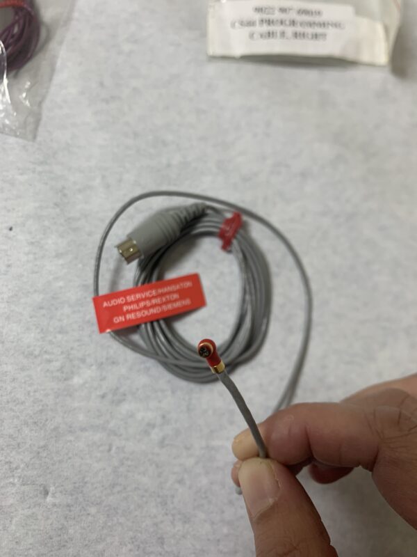 Cable adaptador Beltone, Rexton, Siemens rojo - Imagen 5